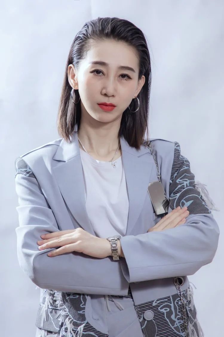 萬(wàn)合恒業(yè)講師吳思思.jpg